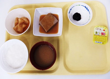 入院中の食事例11